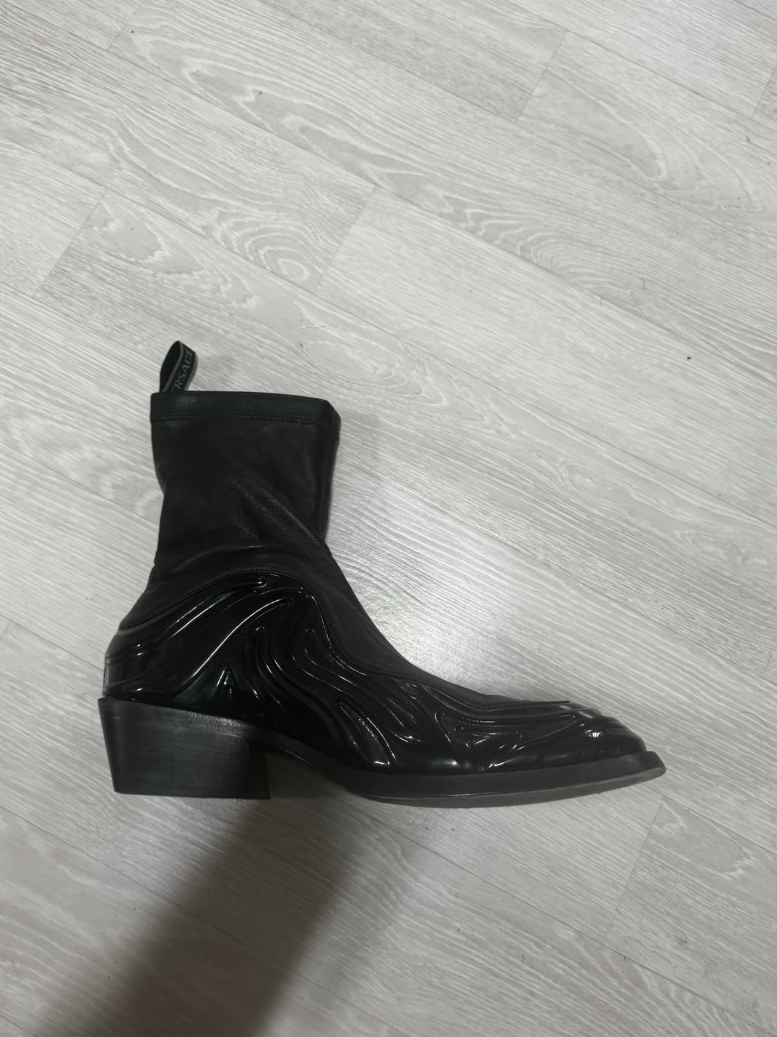 베르사체 앵클 부츠 44사이즈 미중고 상품이미지5