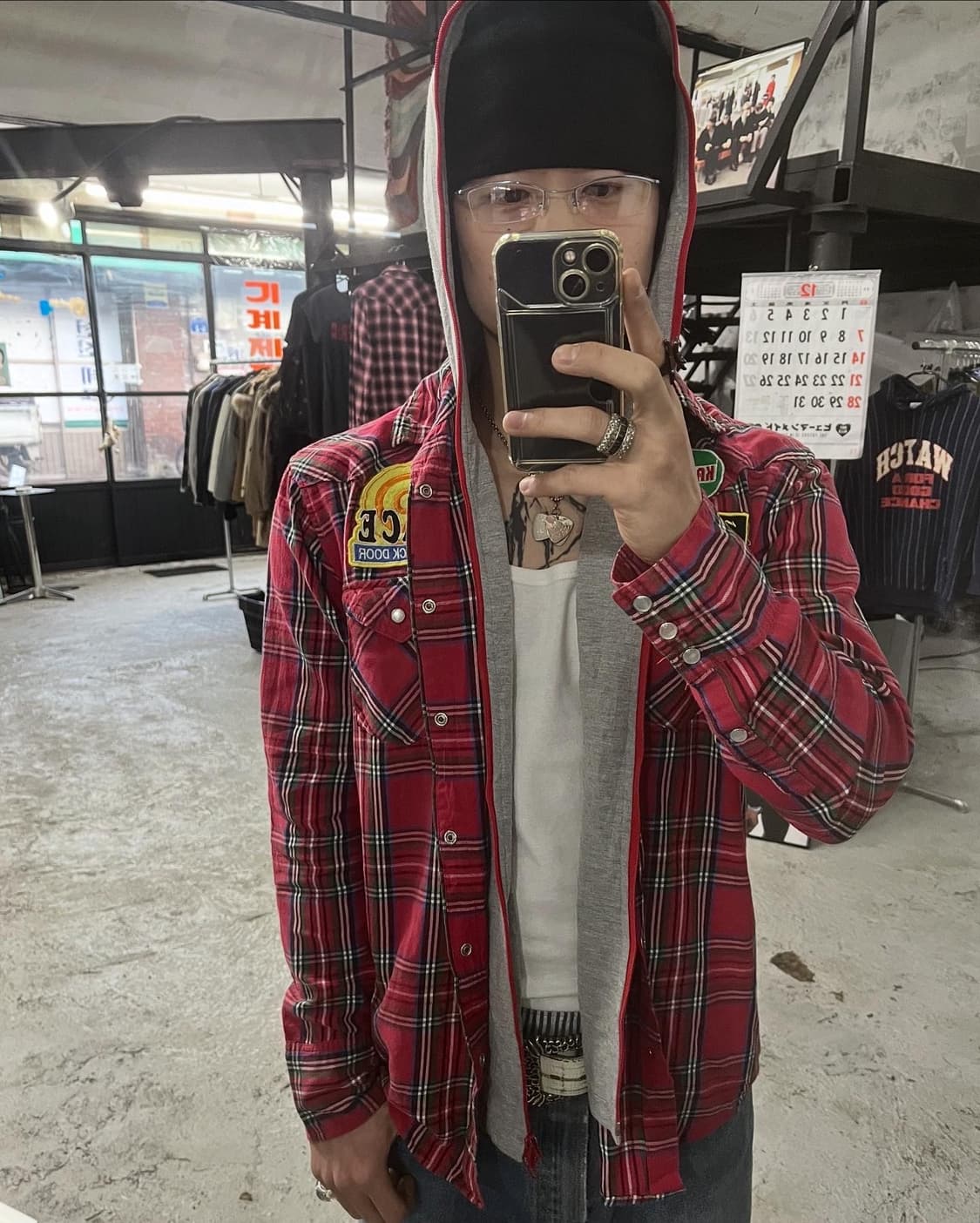 Oval Dice layered hood shirt 상품이미지1