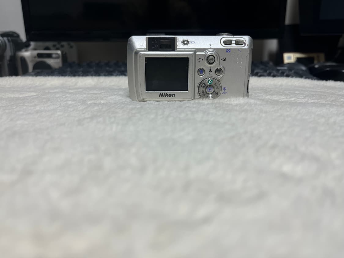 📸✨ 니콘 쿨픽스 3700 디지털카메라 판매합니다 ✨📸 상품이미지3