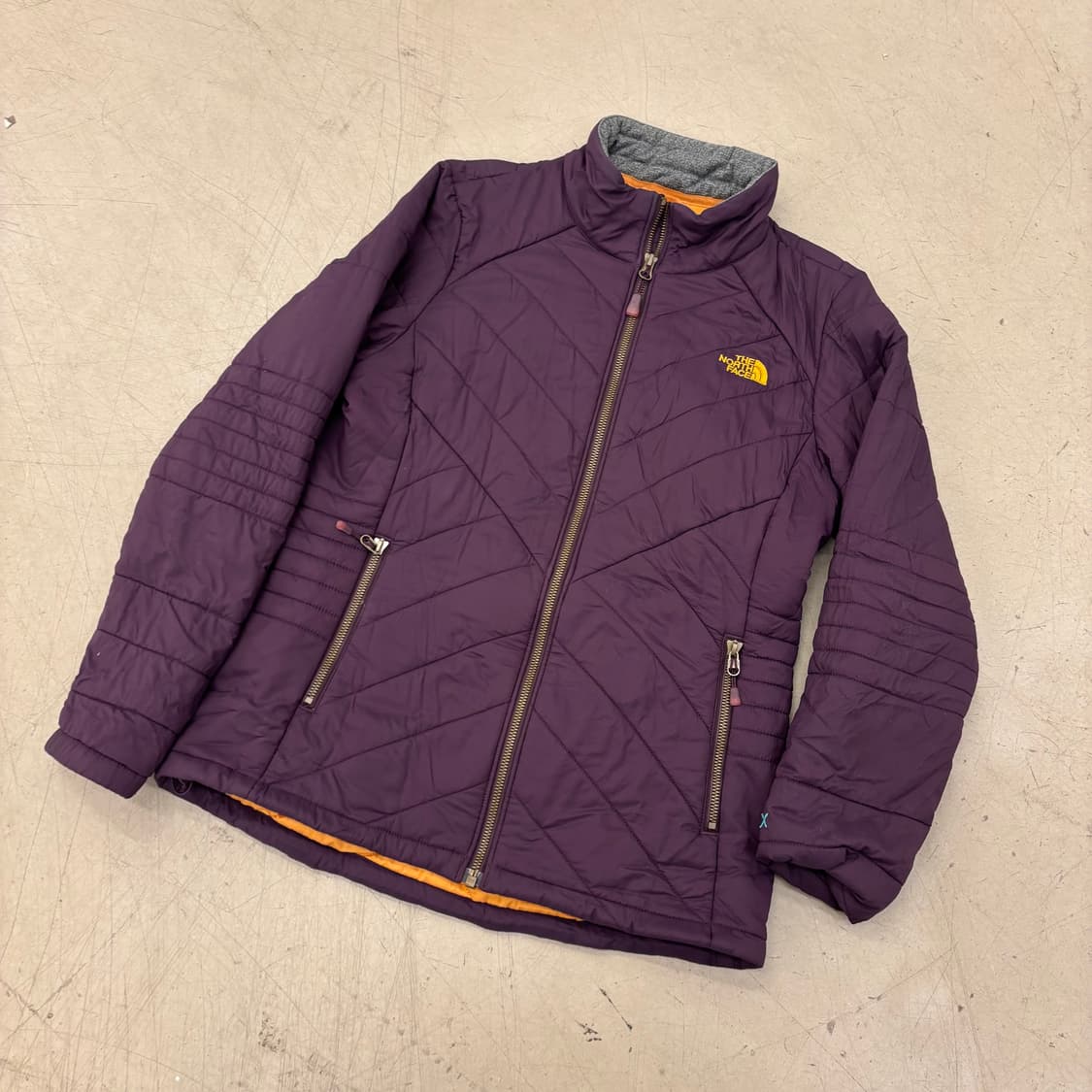 노스페이스 퍼플 퀼팅 우먼 패딩 상품이미지1