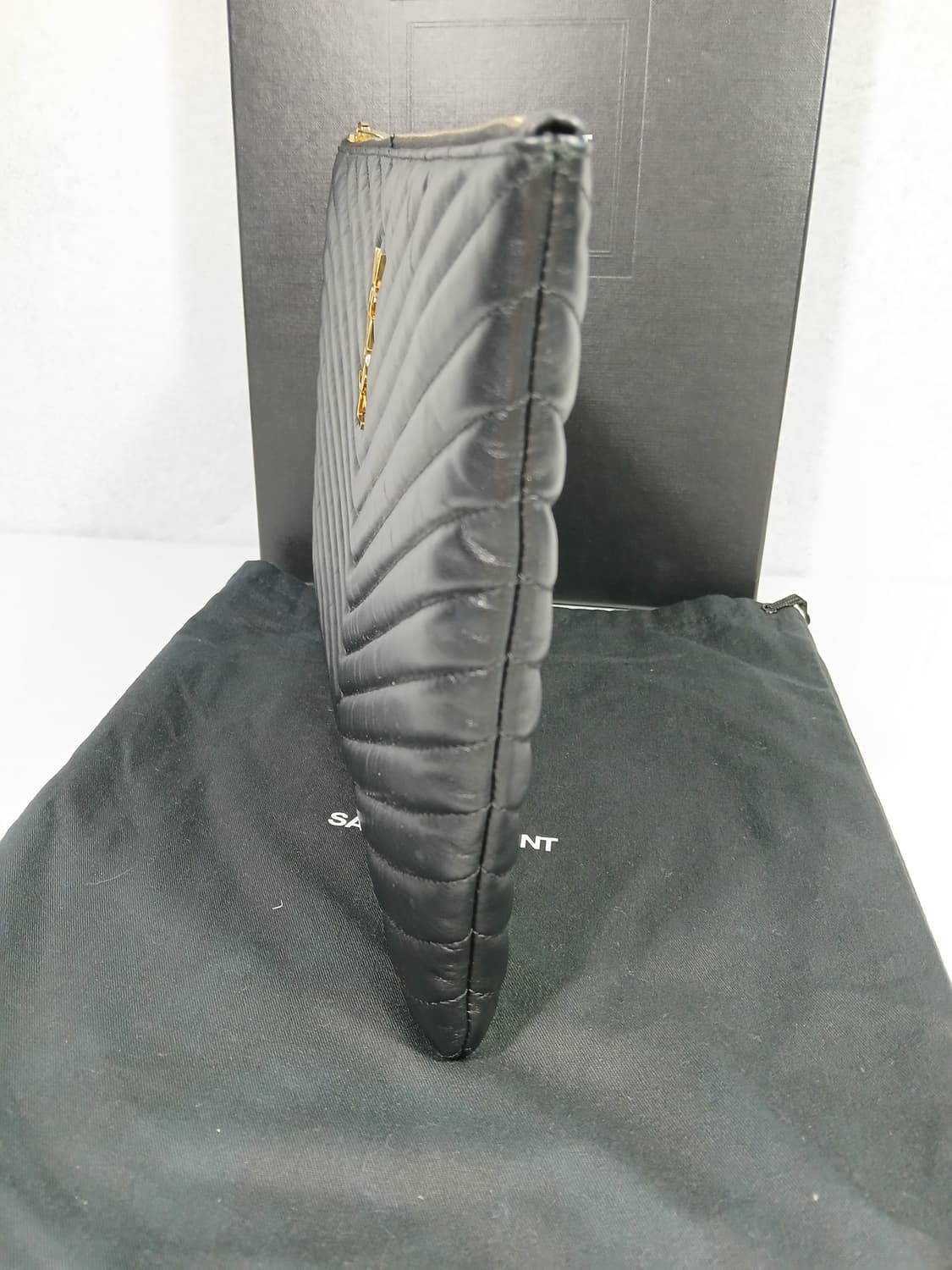 생로랑 마틀라세 뉴미듐 클러치 559193 상품이미지5