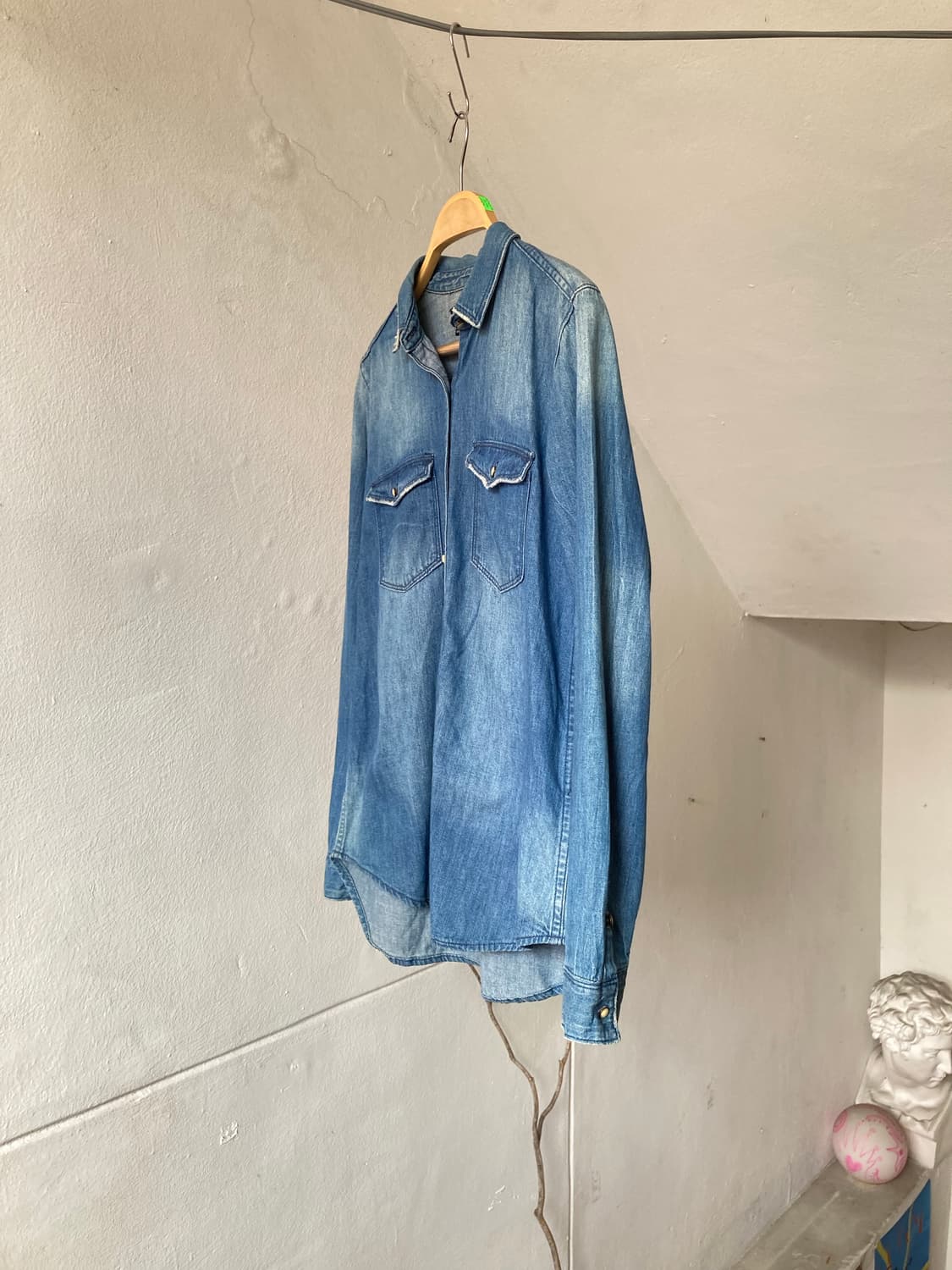 단추 포인트 웨스턴 데님 셔츠 상품이미지4