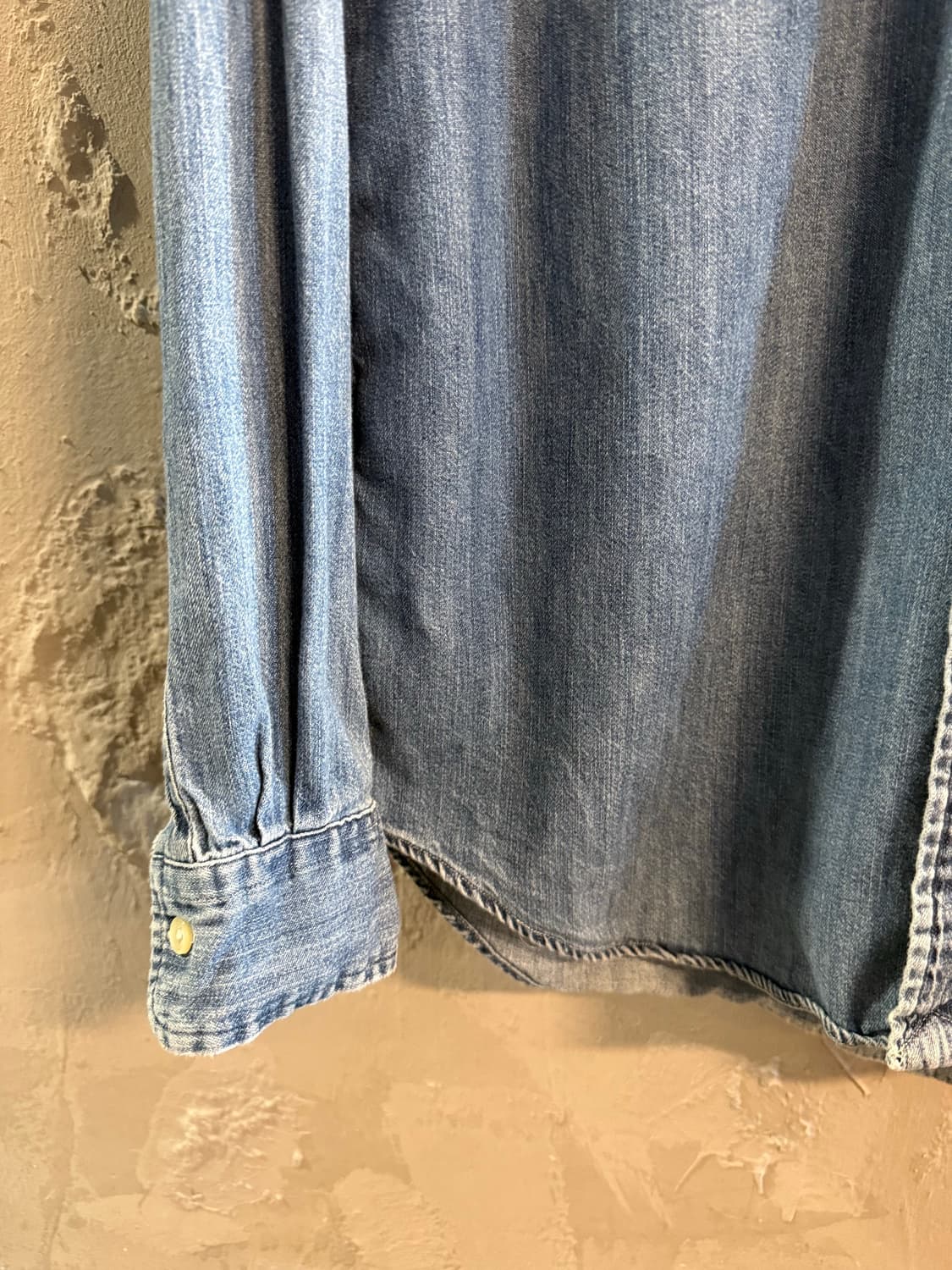 폴로 랄프로렌 POLO 클래식핏 데님 버튼다운 셔츠 인디고 S 상품이미지2