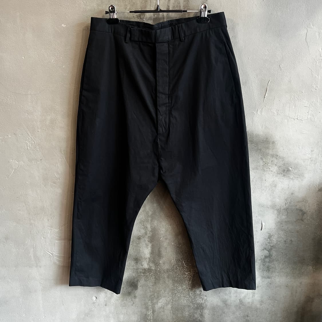 19ss 릭 오웬스 드롭크로치 크롭 팬츠 상품이미지2