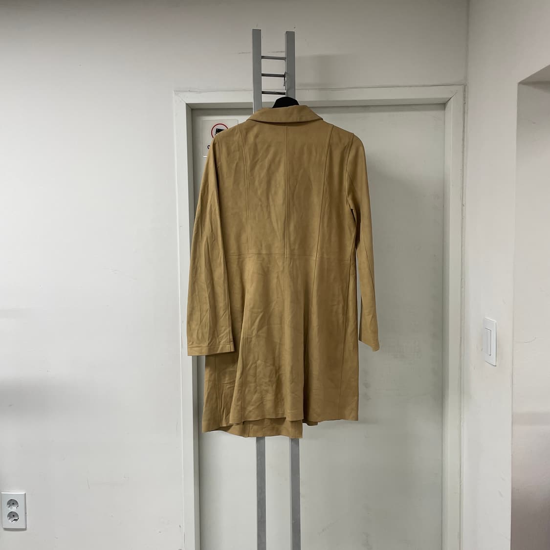 발망 레더 코트 베이지 11(W) 상품이미지6