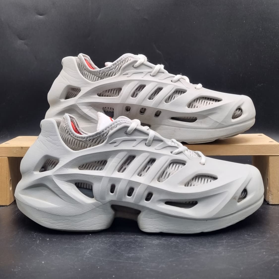 아디다스 아디폼 클라이마쿨 남성운동화265 상품이미지1