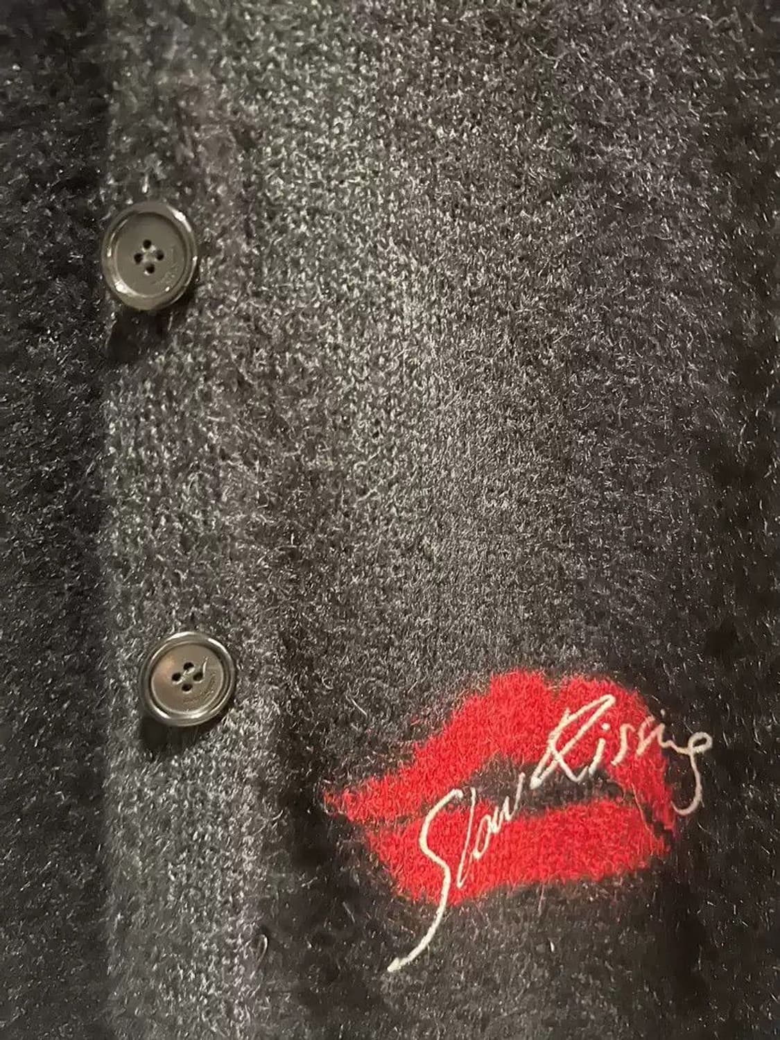 [BTS 지민님 착용] 생로랑 립 가디건 상품이미지3