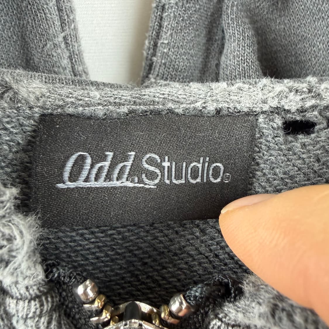 (F) 오드스튜디오 크롭 후드집업 차콜 상품이미지4