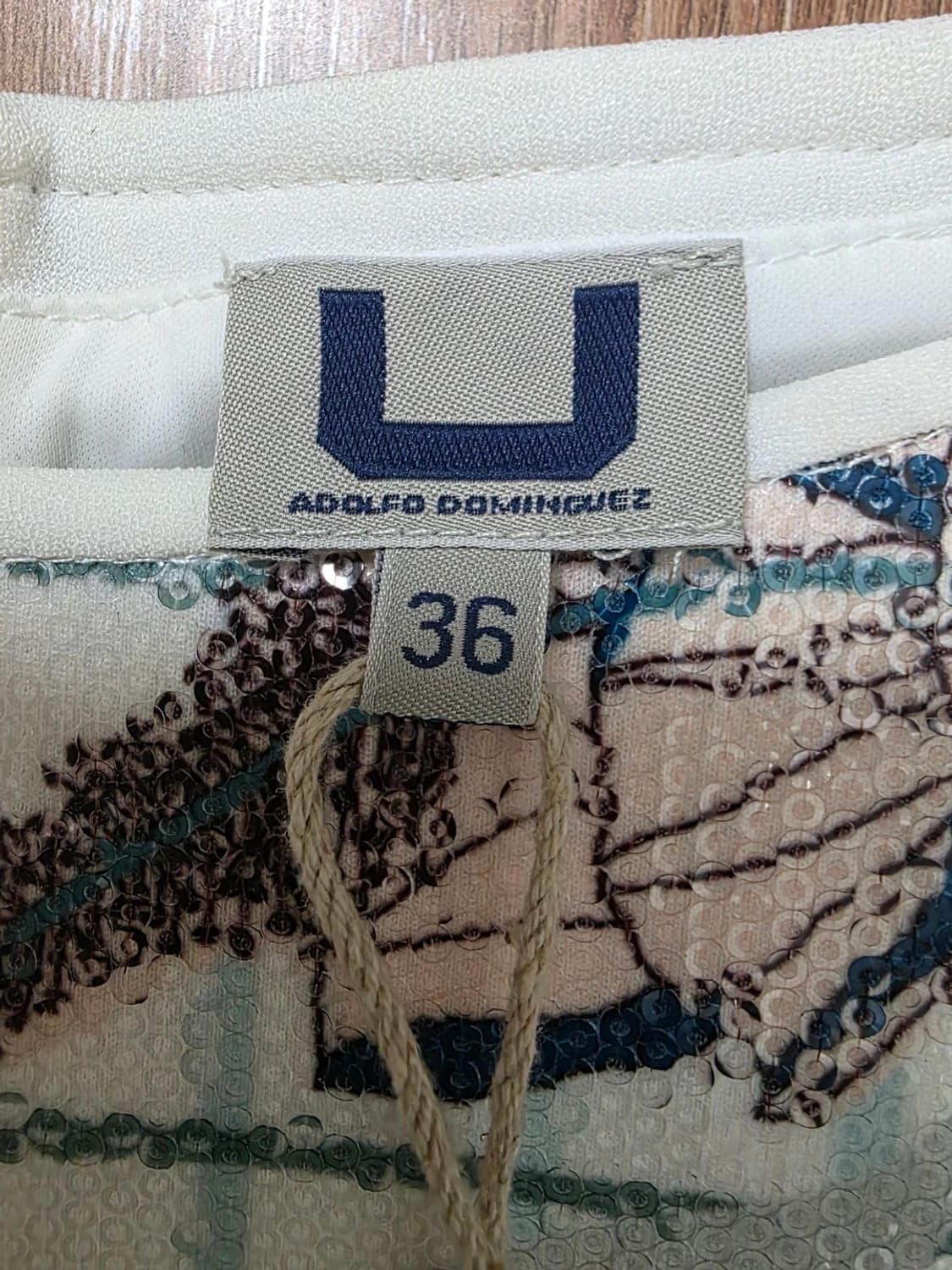 [새제품] 아돌포 도밍게즈 캡소매 스팽글 원피스 36 상품이미지2