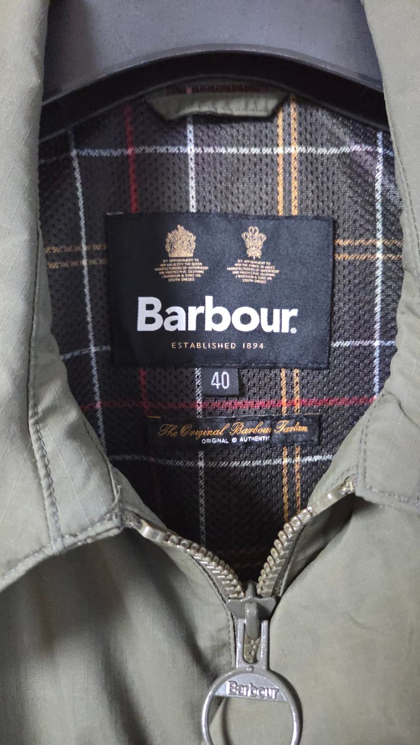 (착샷) 바버 트랜스포트 논왁스 샤워프루프 자켓 상품이미지2