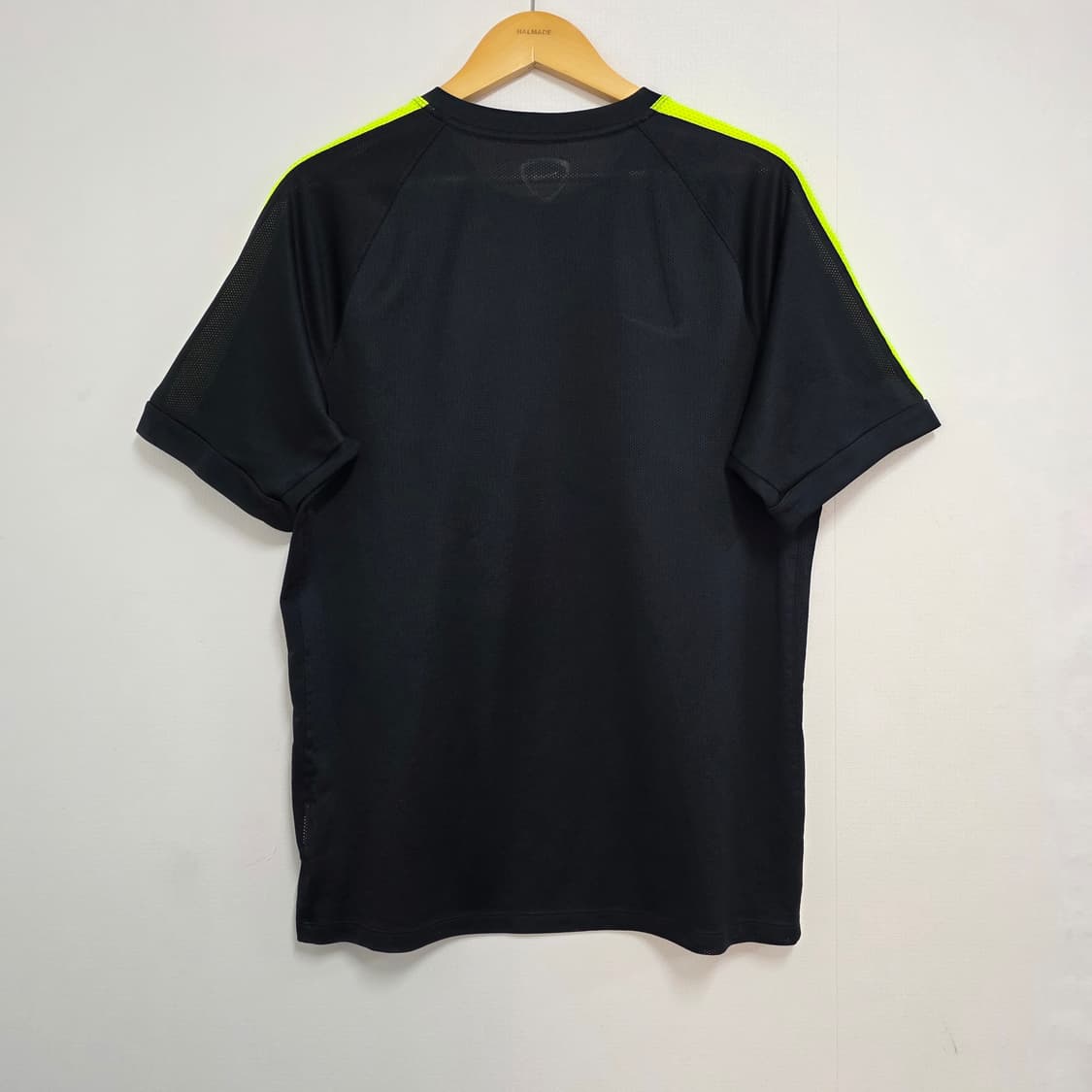 XXL 105  나이키 드라이핏 반팔티셔츠 블랙 형광 상품이미지2