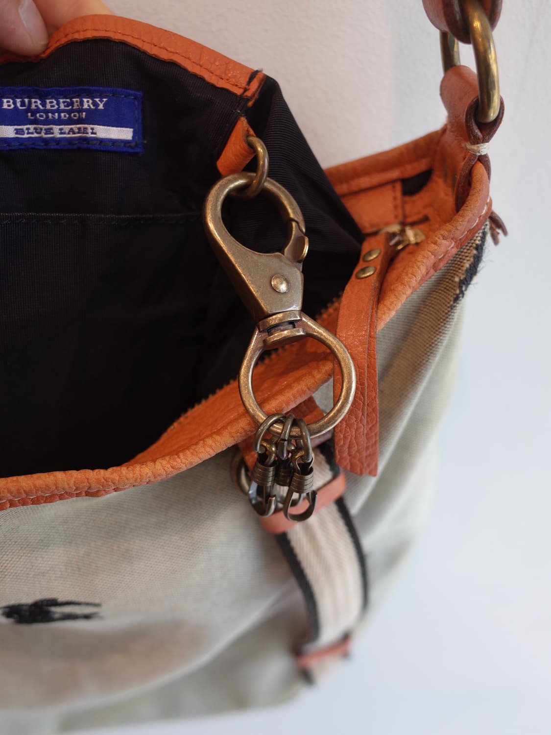 BURBERRY 버버리 블루라벨 레더&캔버스 크로스백 상품이미지10