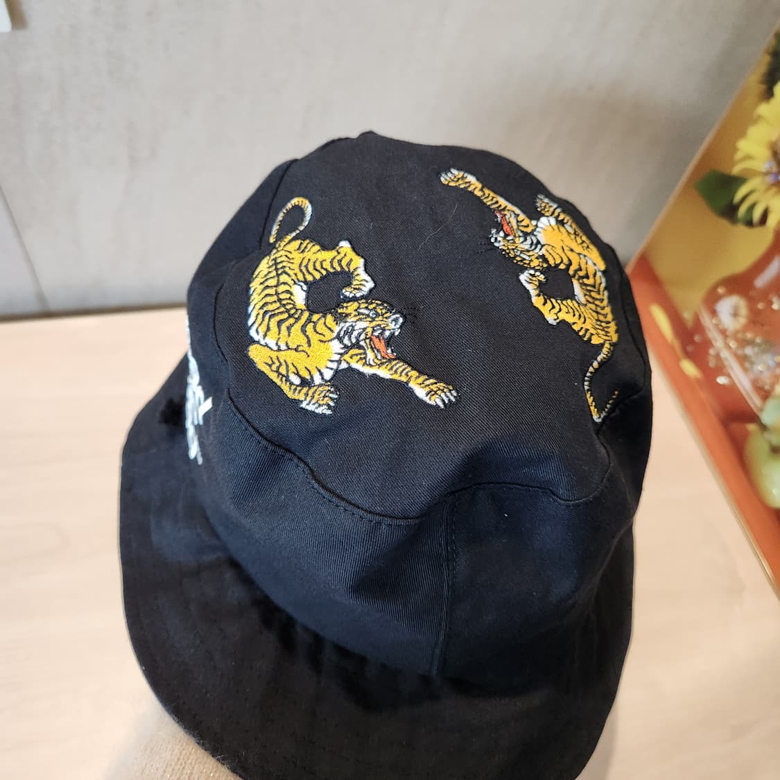 BAD IN BAD 🐯 타이거 자수 버킷햇 블랙 — 스트릿 감성 끝판왕 상품이미지8