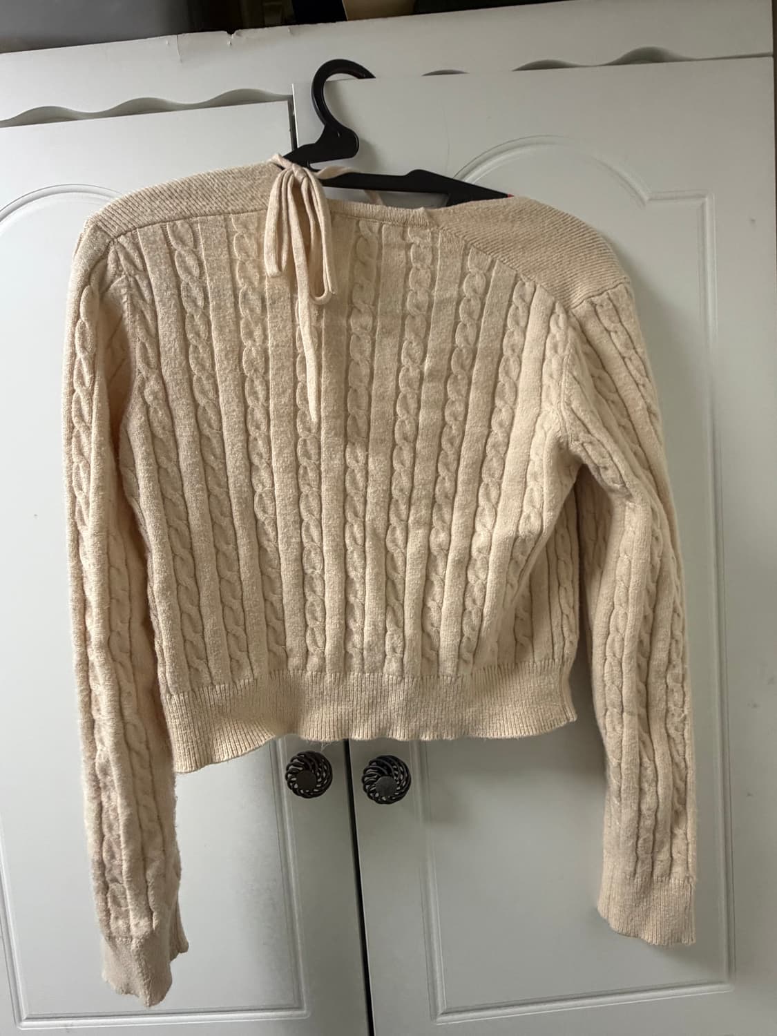 델리센트 피치 케이블 홀터넥 니트 상품이미지2