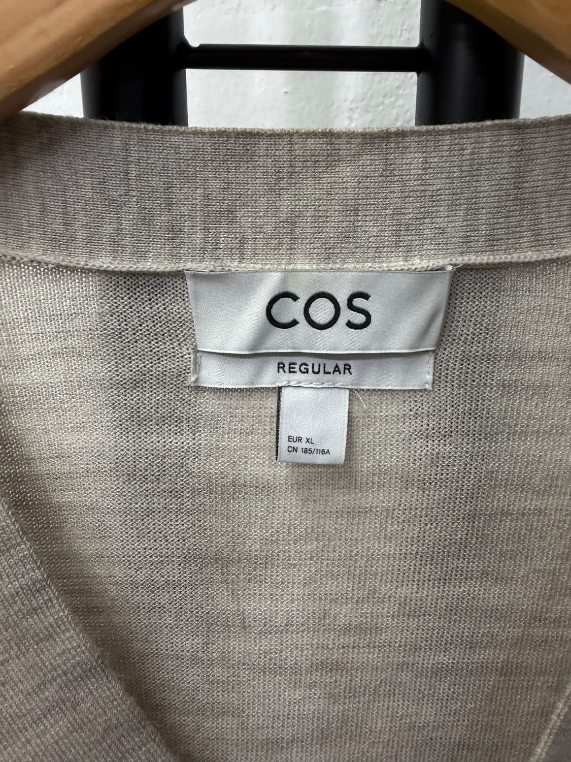 정품) COS 코스 남성 레귤러핏 베이지색 가디건 XL 상품이미지5