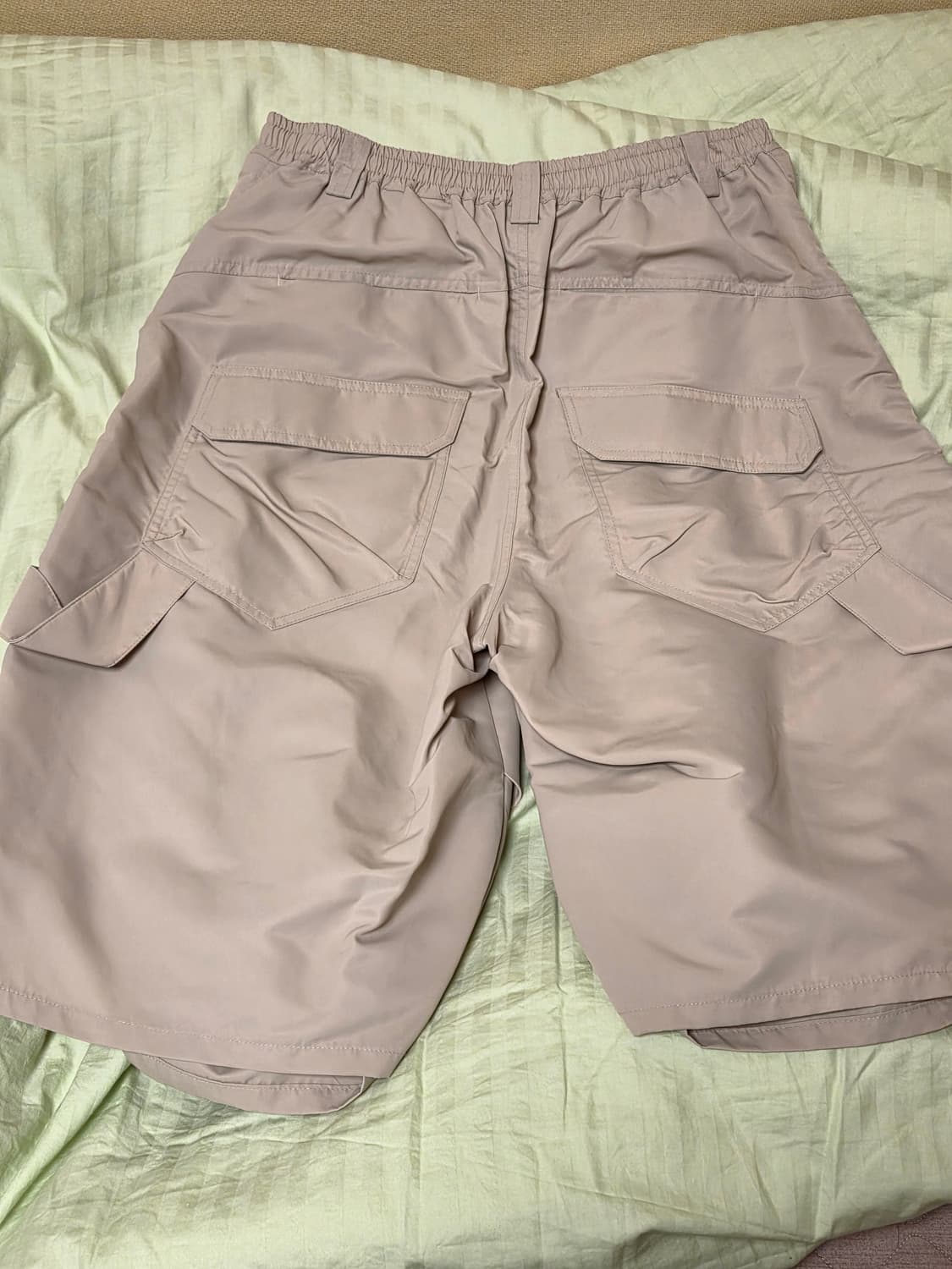 [3]초판 카미엔 247 나일론 버뮤다 팬츠 라이트베이지 팝니다 상품이미지4