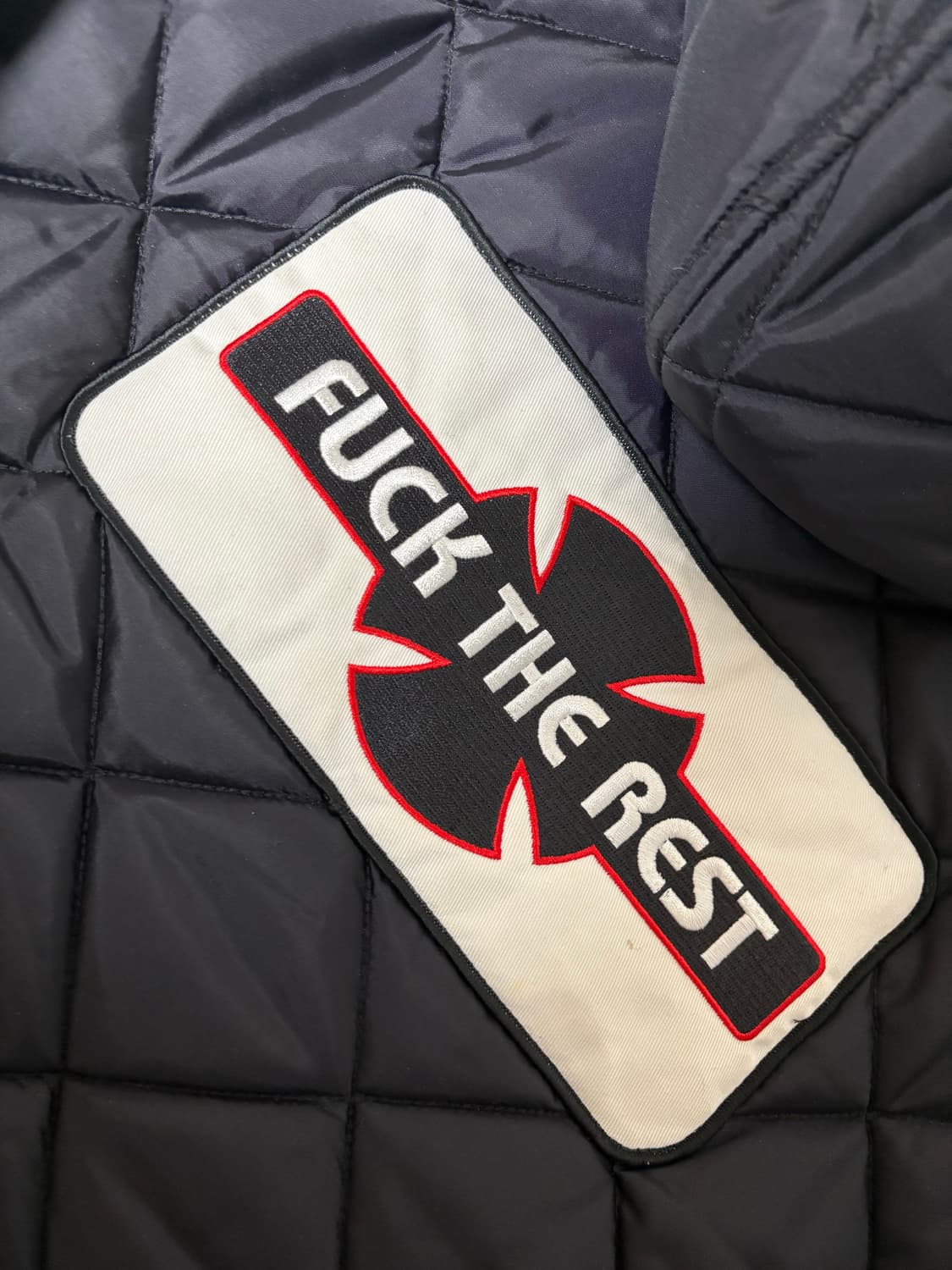 Supreme X Independent 퀼팅 자켓 상품이미지3