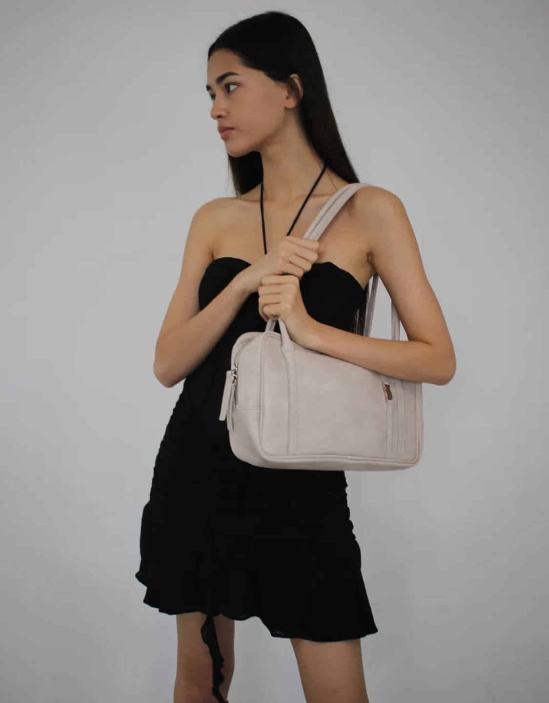 콜로신스 스퀘어백 그레이 아이보리 상품이미지3