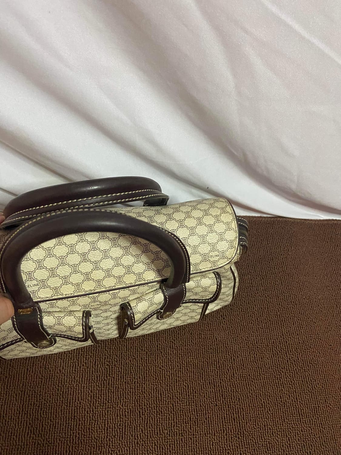 셀린느 트리오페 마카담 토트백 상품이미지4