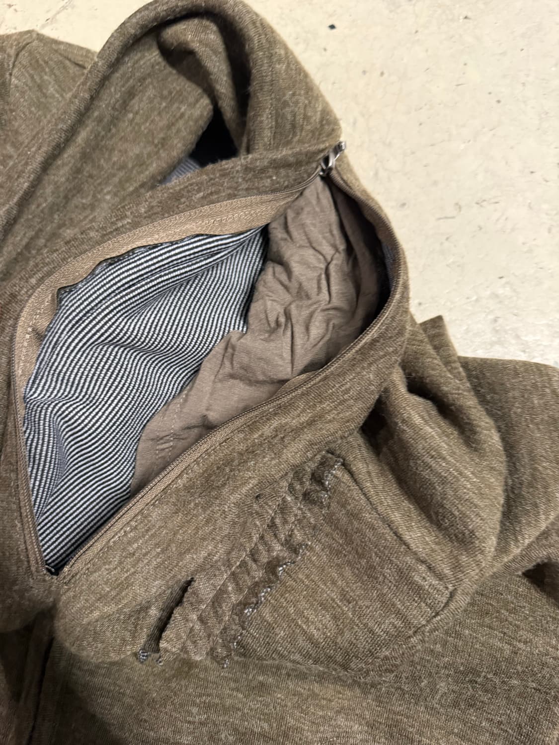 frill detail hidden hood zip-up 상품이미지8