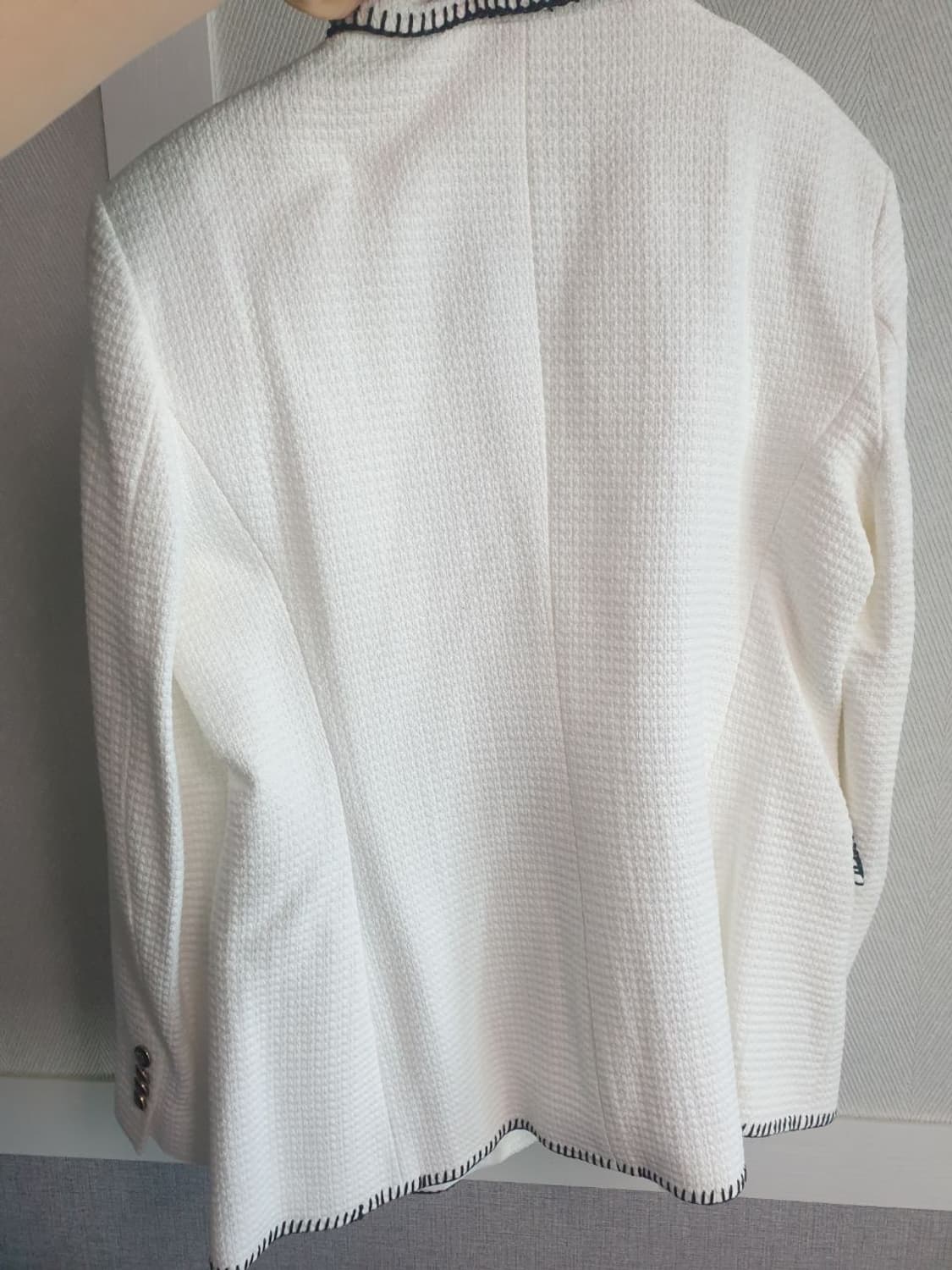 하얀색상 블레이저 xl 새상품 상품이미지3