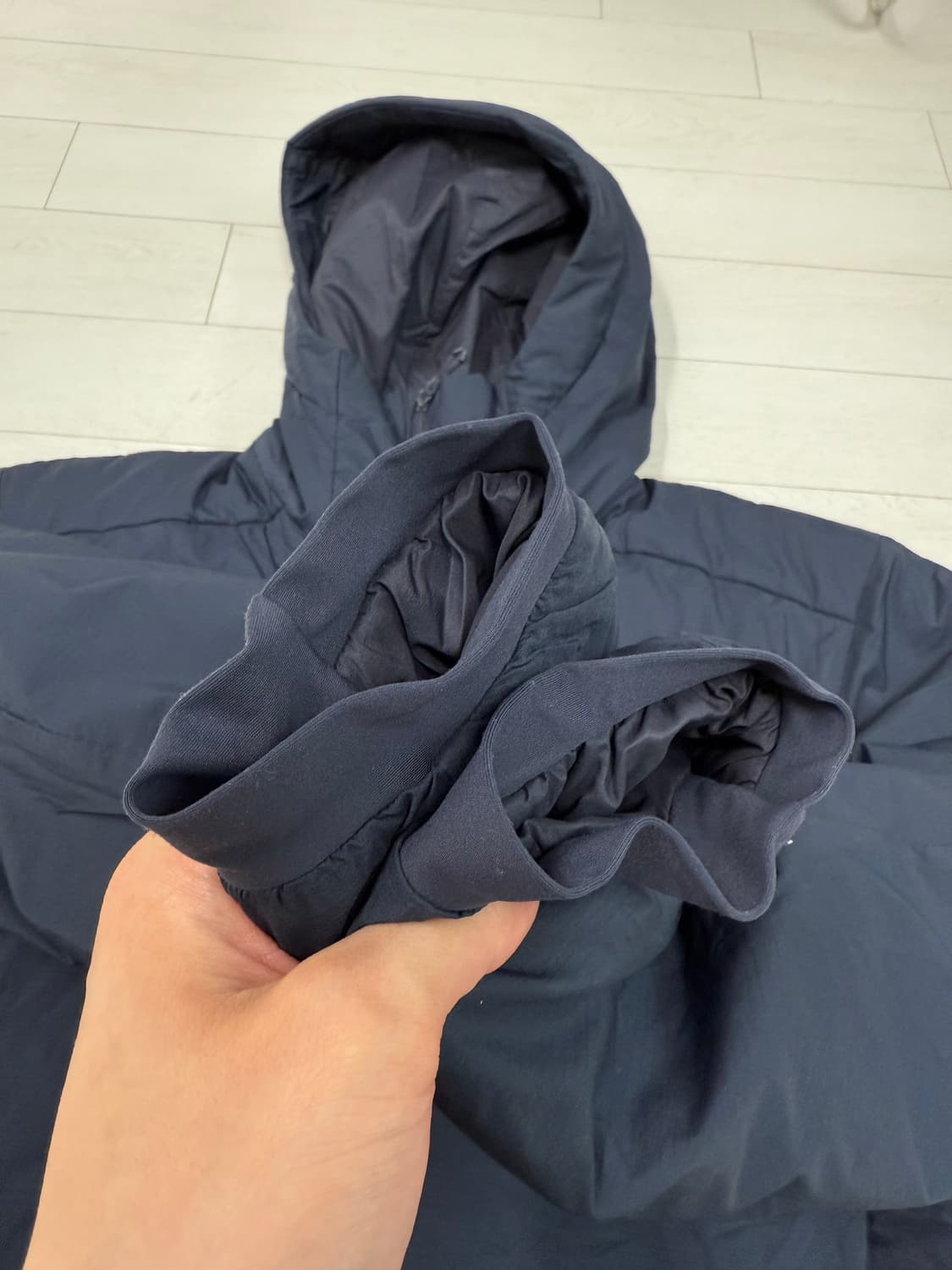 아크테릭스 아톰 헤비웨이트 M 사이즈 블랙 사파이어   상태 9.5/10 상품이미지2