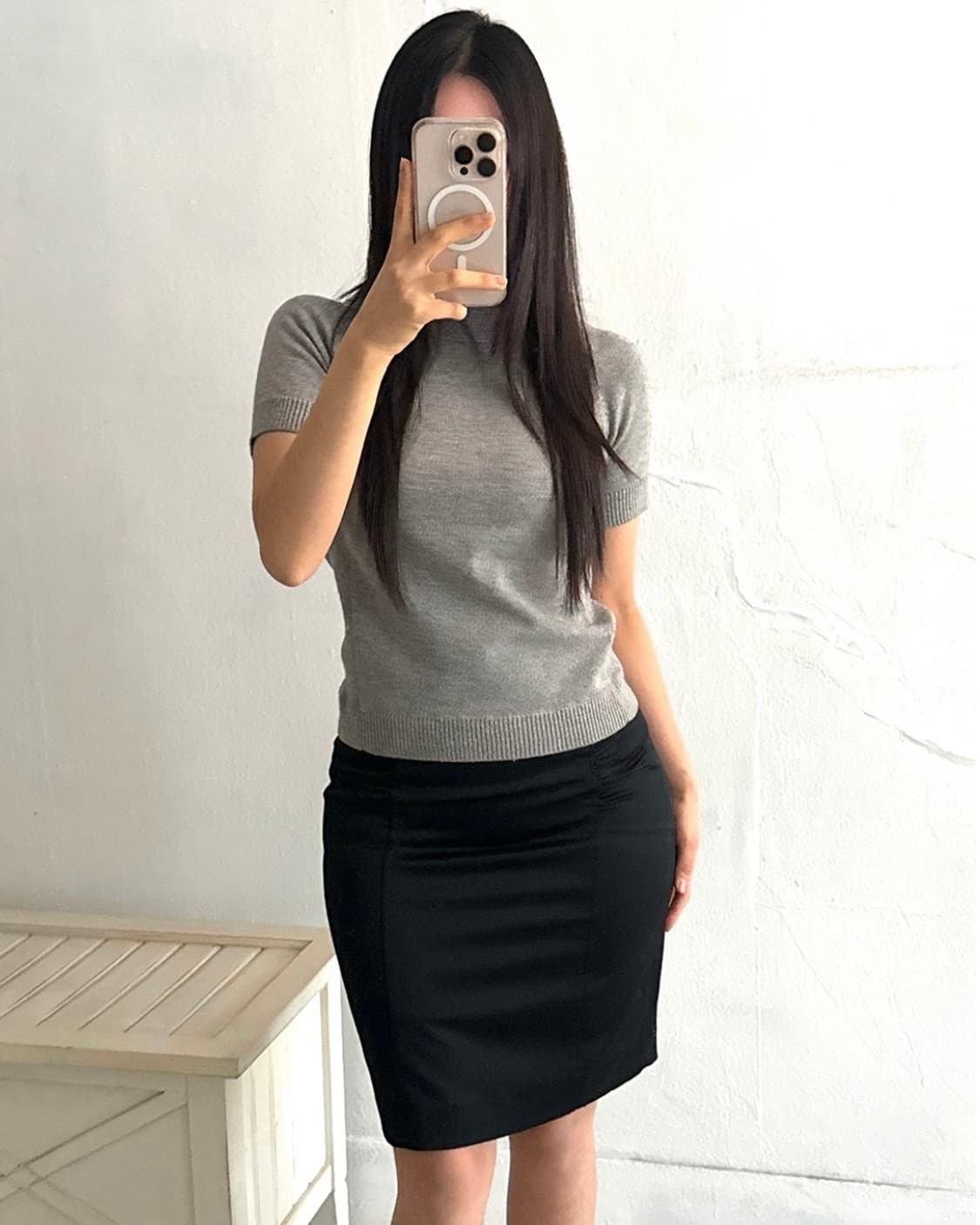 Courrèges Gray Shimmer Half Sleeve Knit 상품이미지5