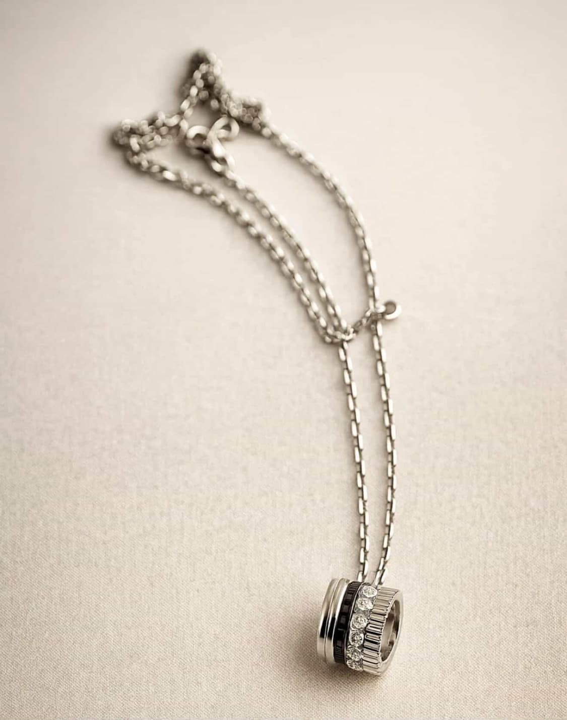 [새상품급]루이비통 LV 아이코닉 귀걸이 팔라듐 상품이미지5