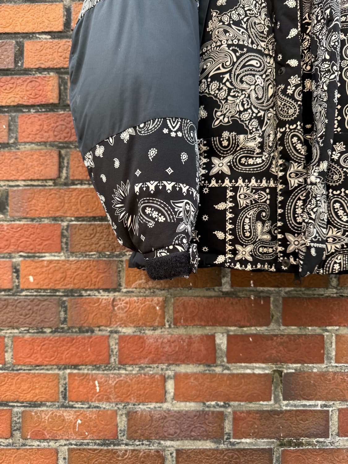 퍼스트다운 프릭스스토어 페이즐리 다운파카 L 상품이미지6