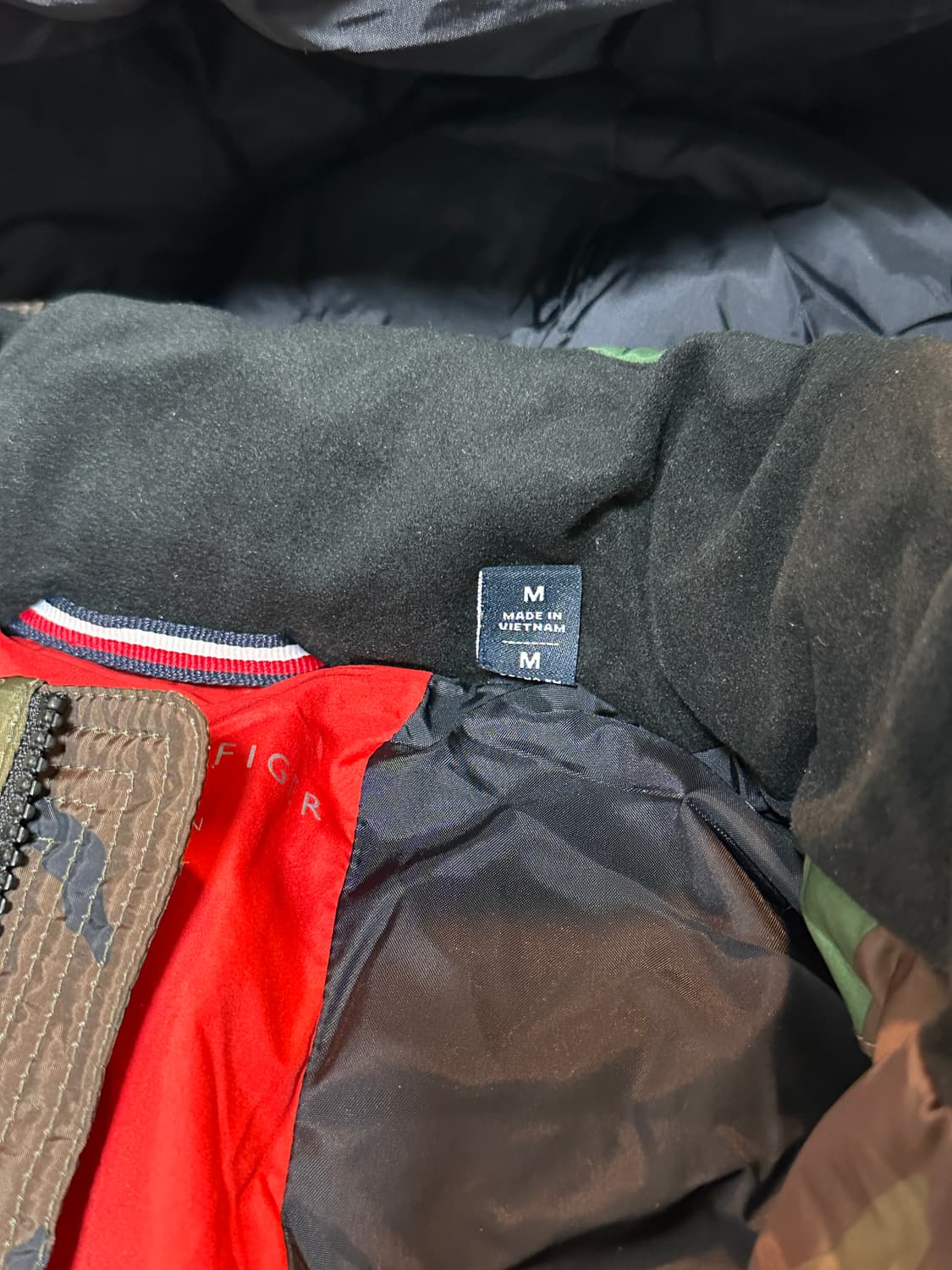 타미힐피거 경량패딩 카모 M 상품이미지2