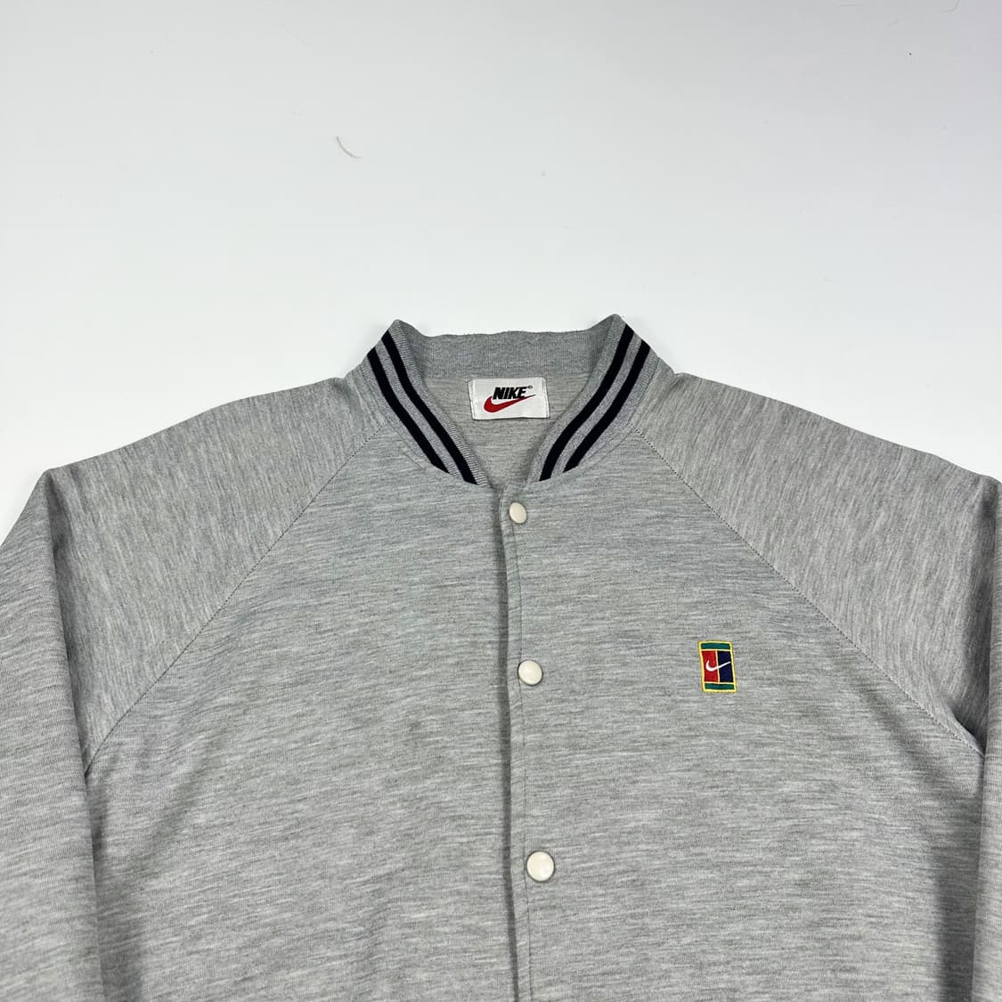 나이키 테니스 올드스쿨 그레이 바시티 자켓 (L) 상품이미지1