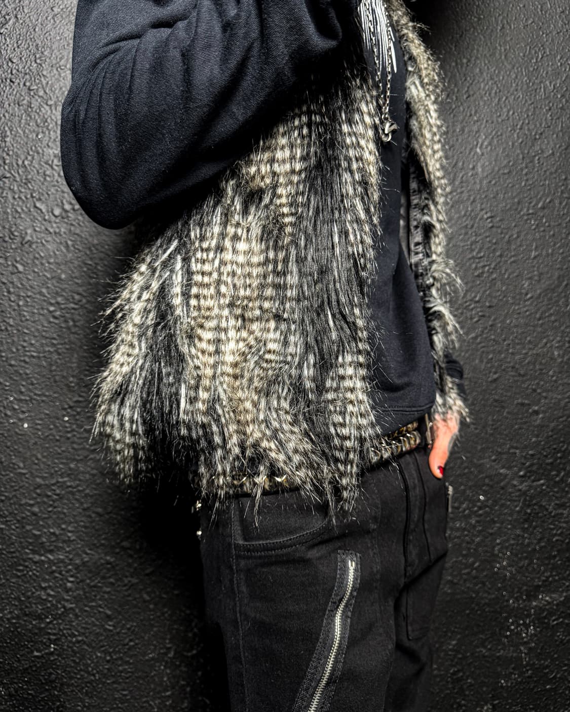 Faux Fur Sleeveless Vest 상품이미지3