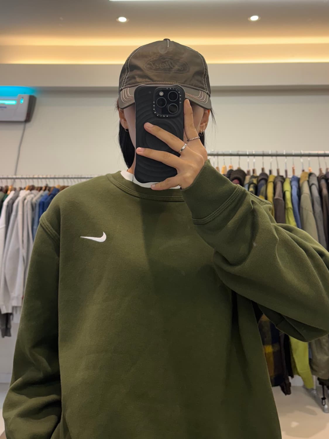 나이키 솔로 스우시 베이직 맨투맨 상품이미지6