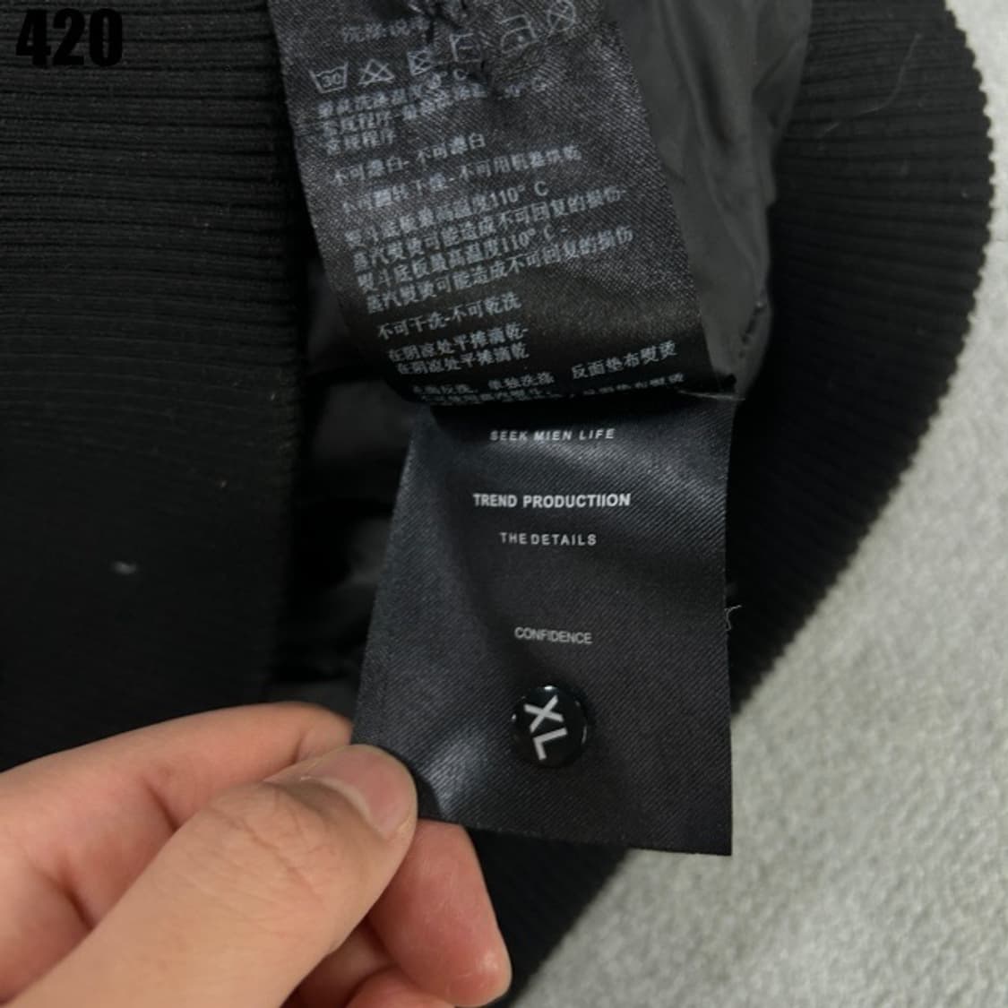 아르마니 EA7 블랙 봄버 자켓  상품이미지4