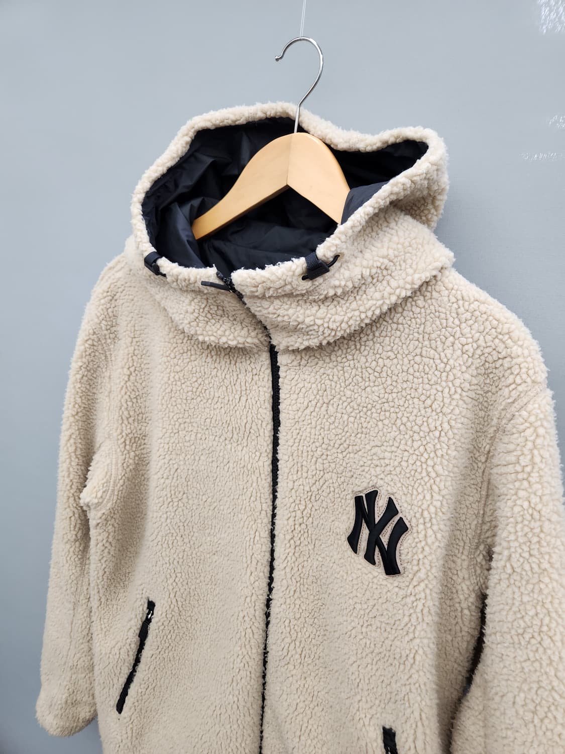 MLB 엠엘비 뉴욕양키즈 쉐르파 후리스 뽀글이 후드자켓 상품이미지3