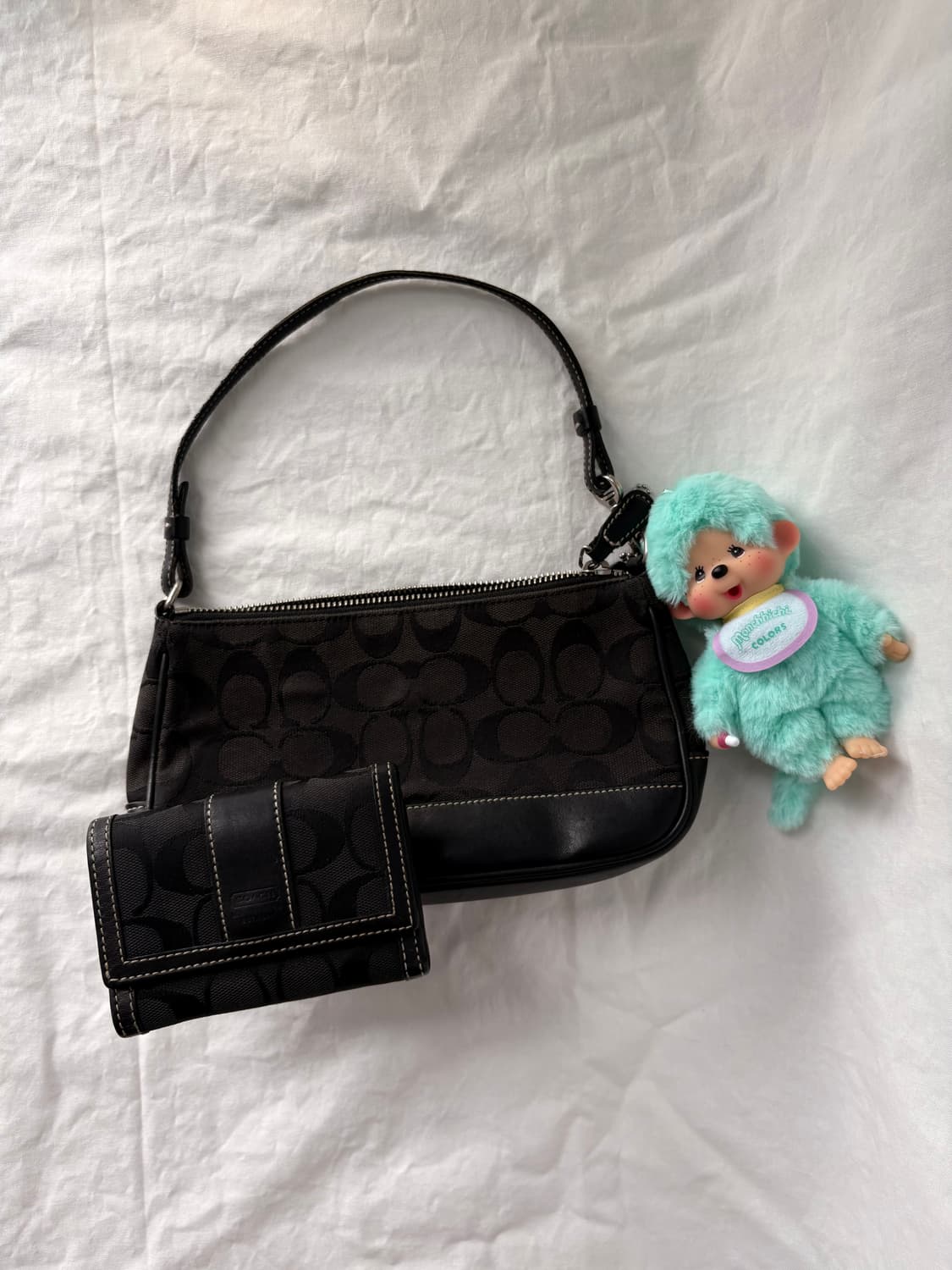Coach black mini hand bag 상품이미지2