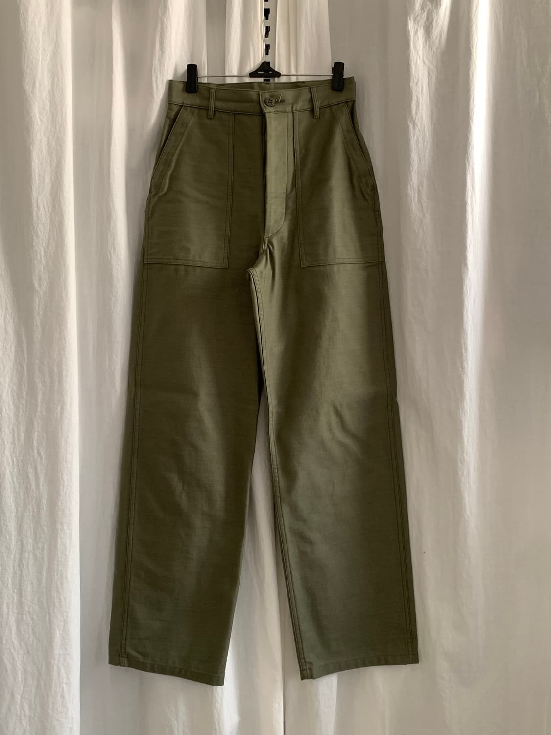 hyke 백새틴 워크팬츠 상품이미지4