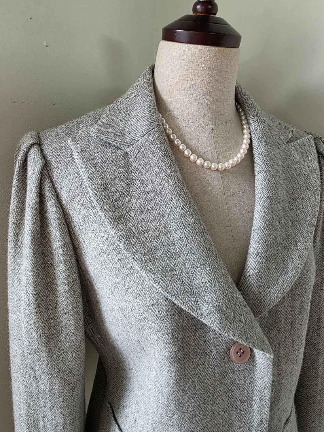 그레이 헤링본 퍼프 캐시미어 혼방 자켓 상품이미지4