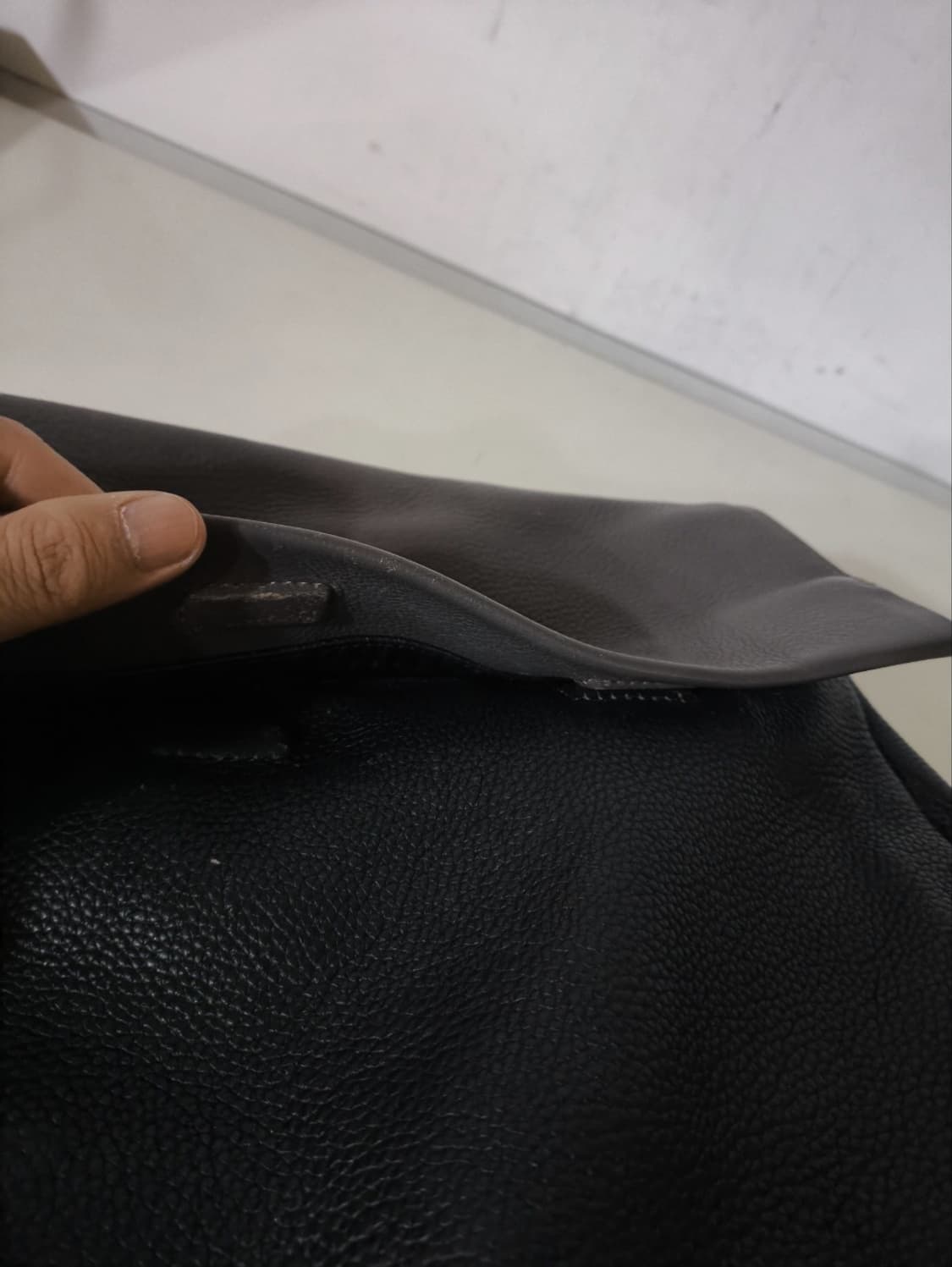 구호 투톤 레더 백팩 상품이미지9