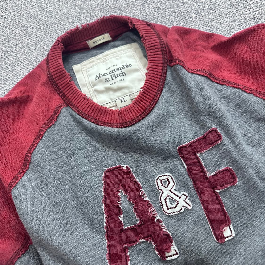 아베크롬비 앤 피치(Abercrombie & Fitch) 롱슬리브 티셔츠 상품이미지3