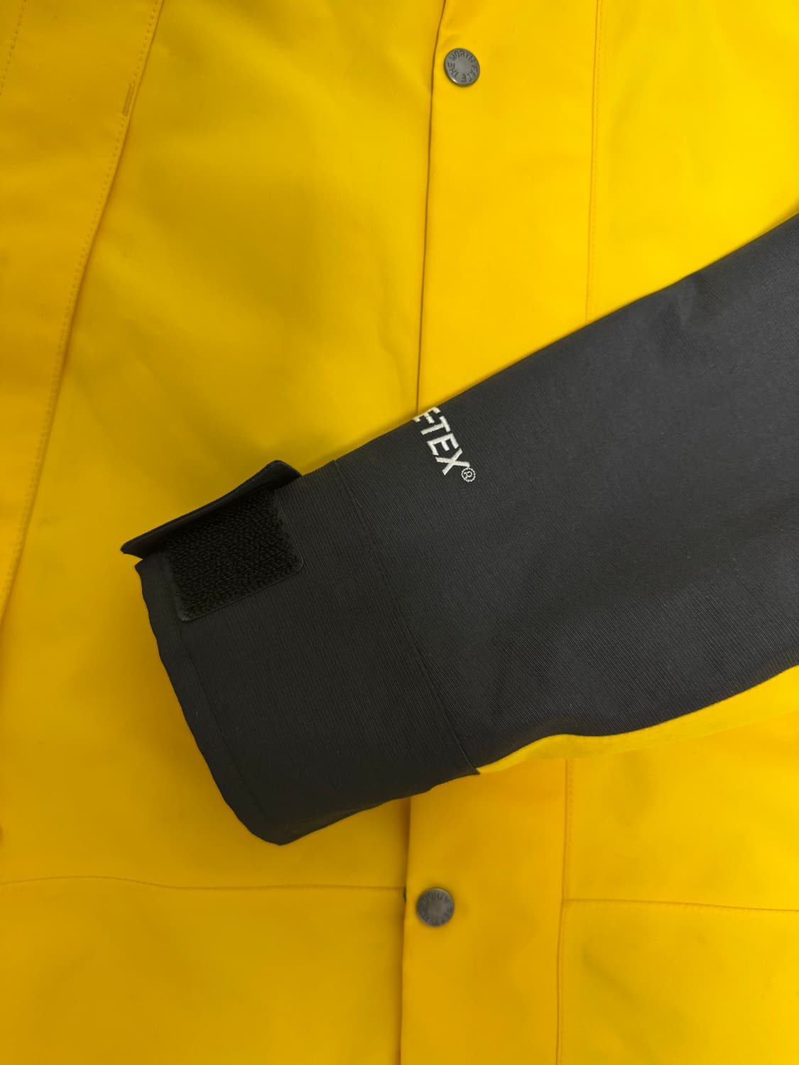 노스페이스 마운틴자켓 옐로우 L 고어텍스 상품이미지3