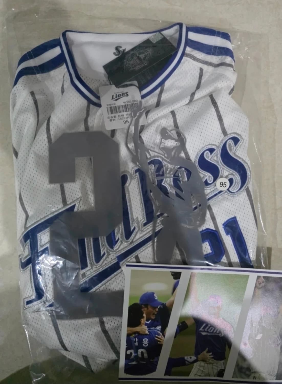 오승환 은퇴 유니폼 95사이즈 (새상품) 특별출시 한정판 + 응원봉 일괄 상품이미지1