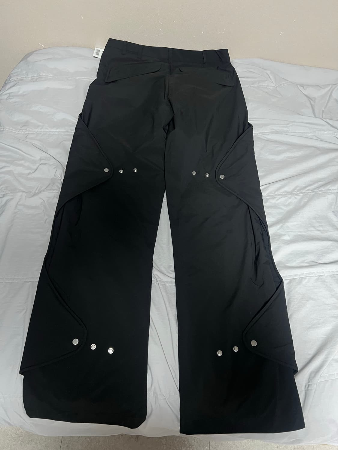 (48) 엘리엇 에밀 콩코더스 퍼프 카고 팬츠 블랙 상품이미지1