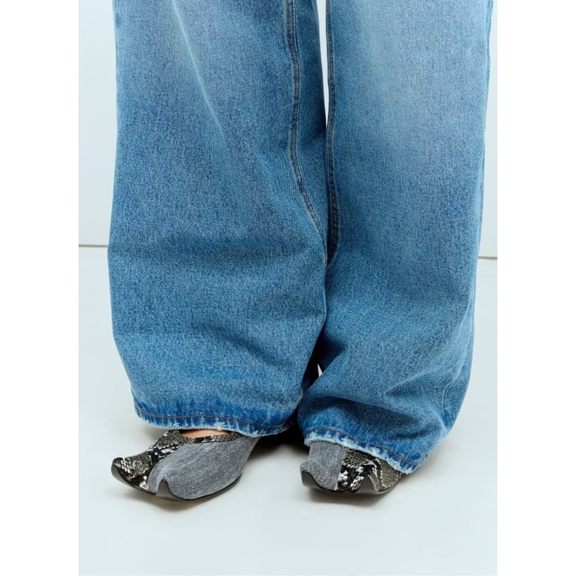 파울라 카노바스 델바스 스네이크 펌프스 상품이미지1