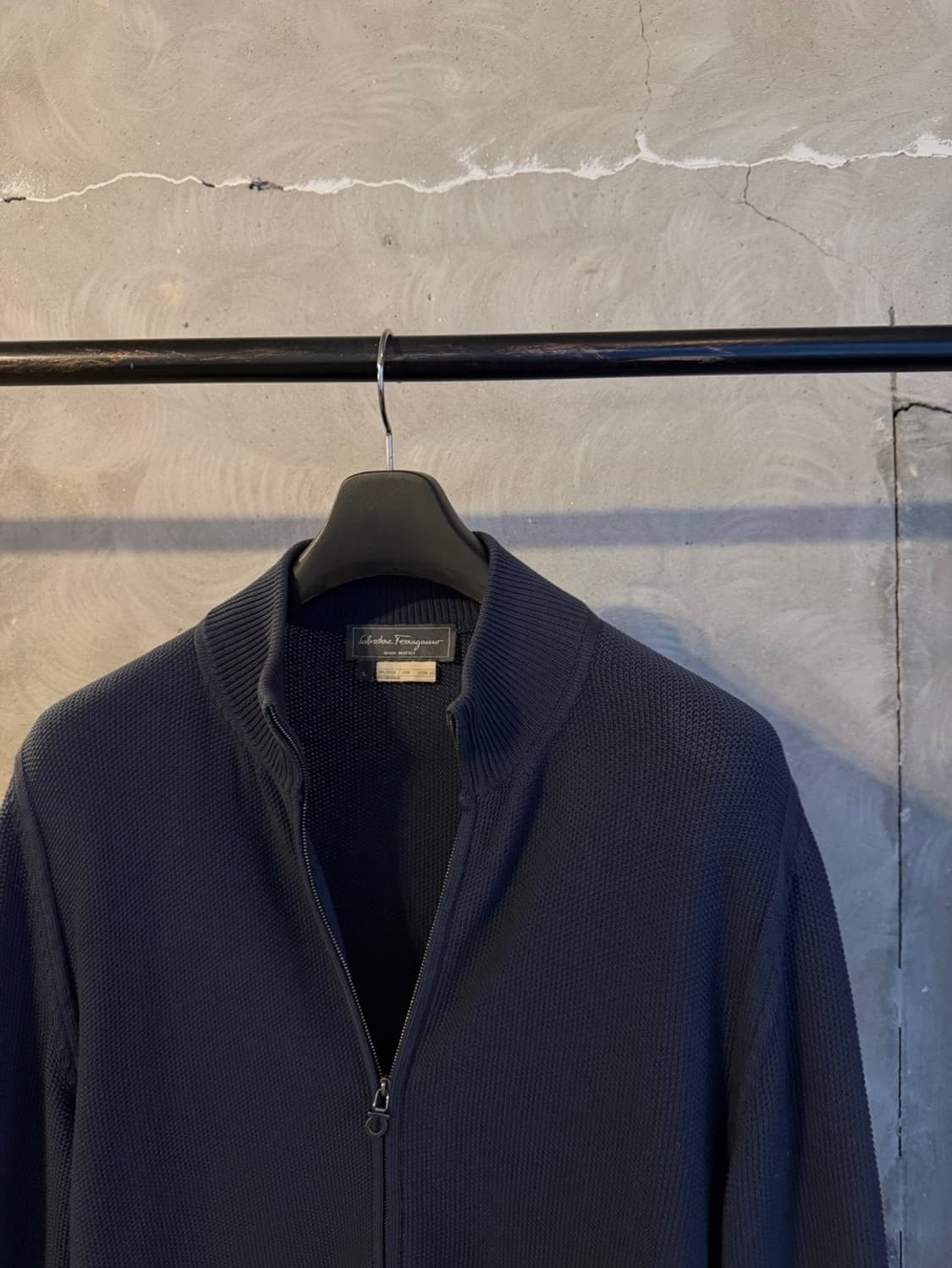 살바토레 페라가모 짚업 가디건 105 상품이미지4