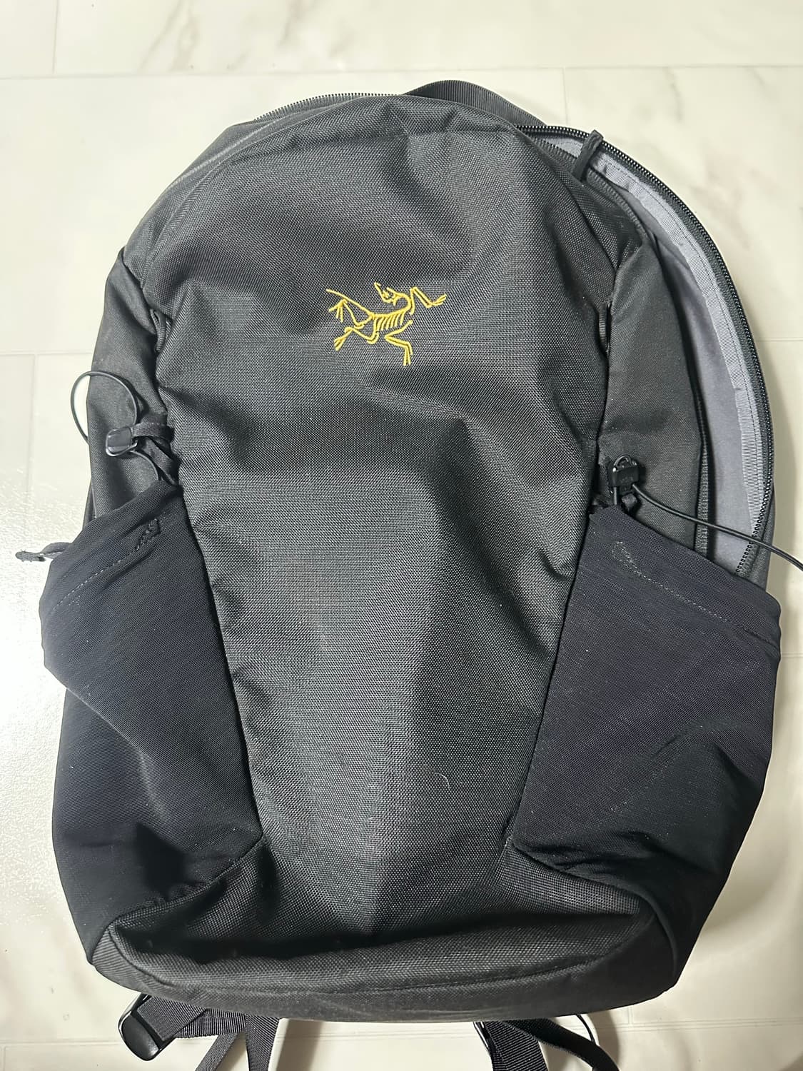 아크테릭스 맨티스 16 백팩 블랙 상품이미지1