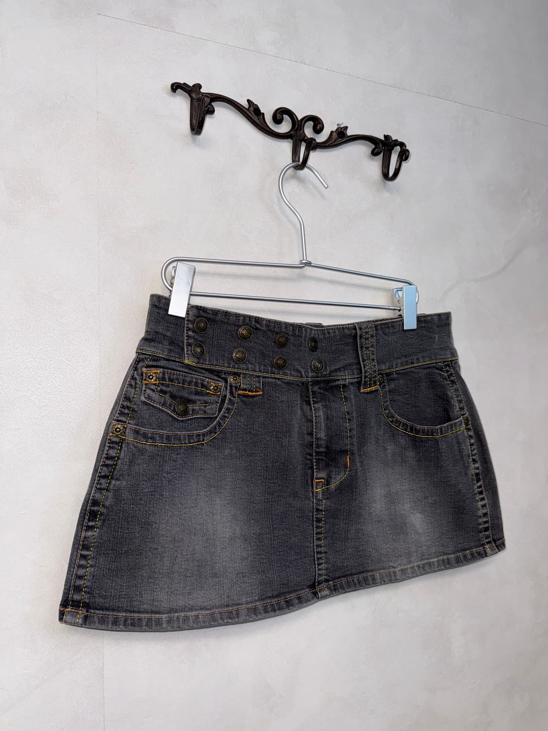 Washing black denim double button skirt 상품이미지2