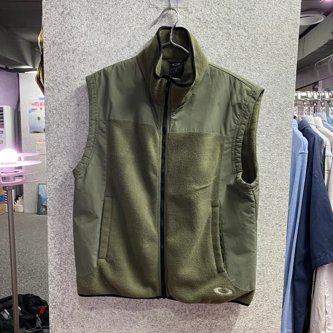 오클리 소프트웨어 카키 플리스 베스트 B4172 상품이미지2