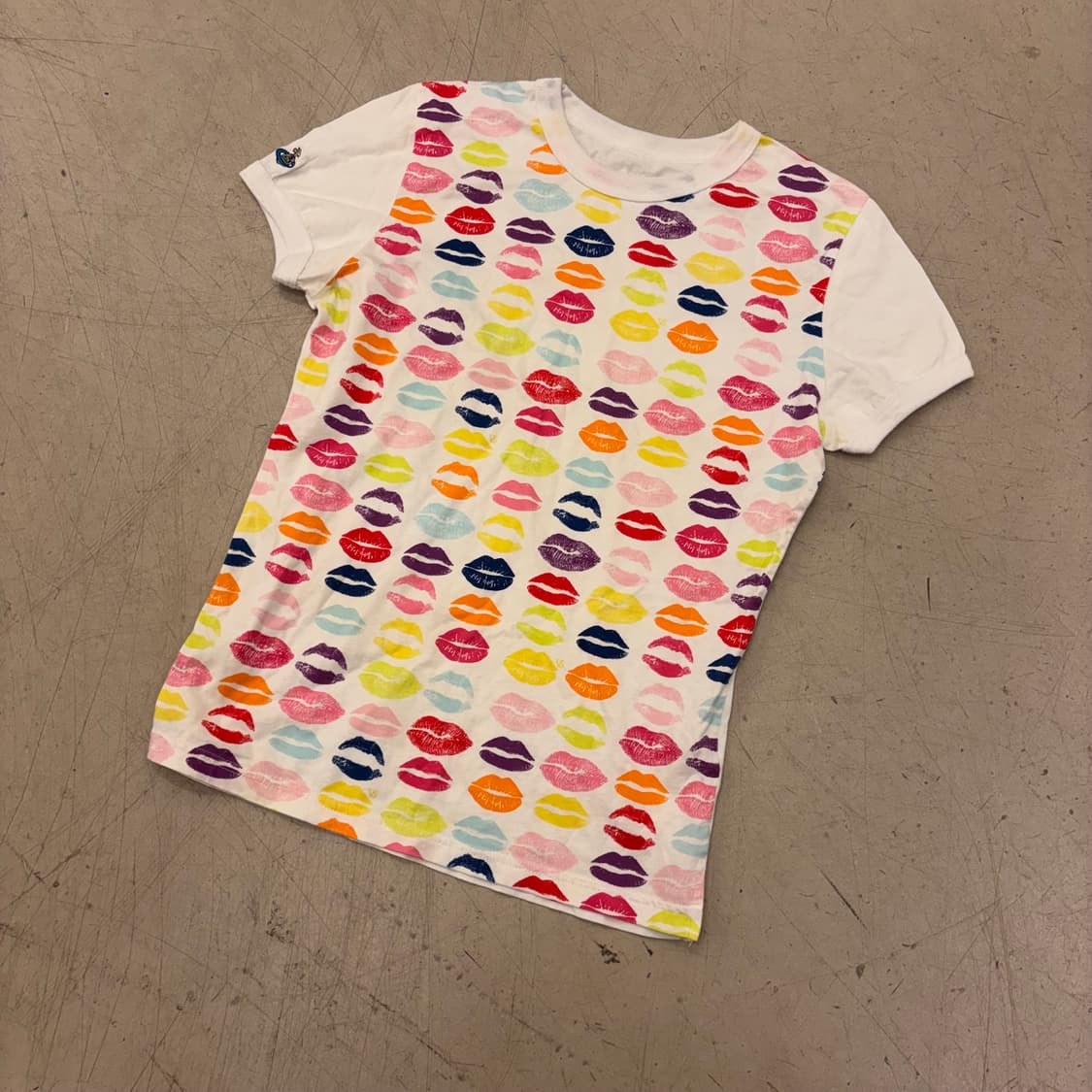 비비안웨스트우드 키스마크 반팔티 상품이미지1