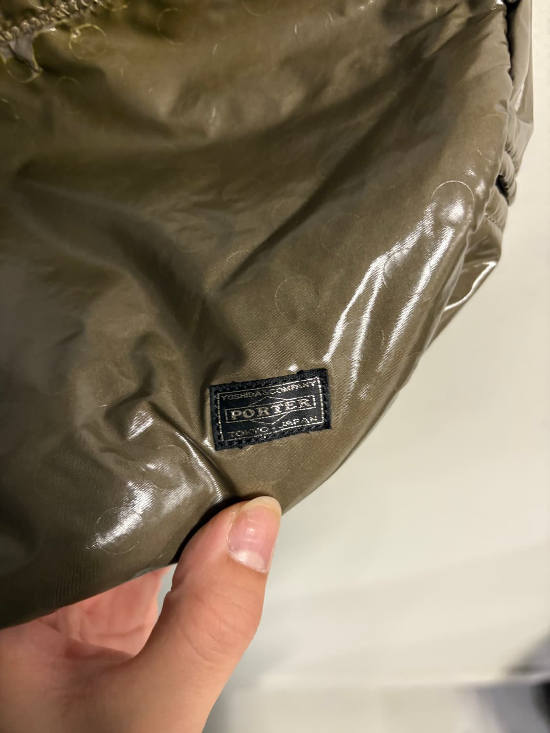 PORTER big dot embossing cross bag khaki 상품이미지9